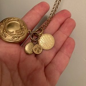 Locket necklace with long chain